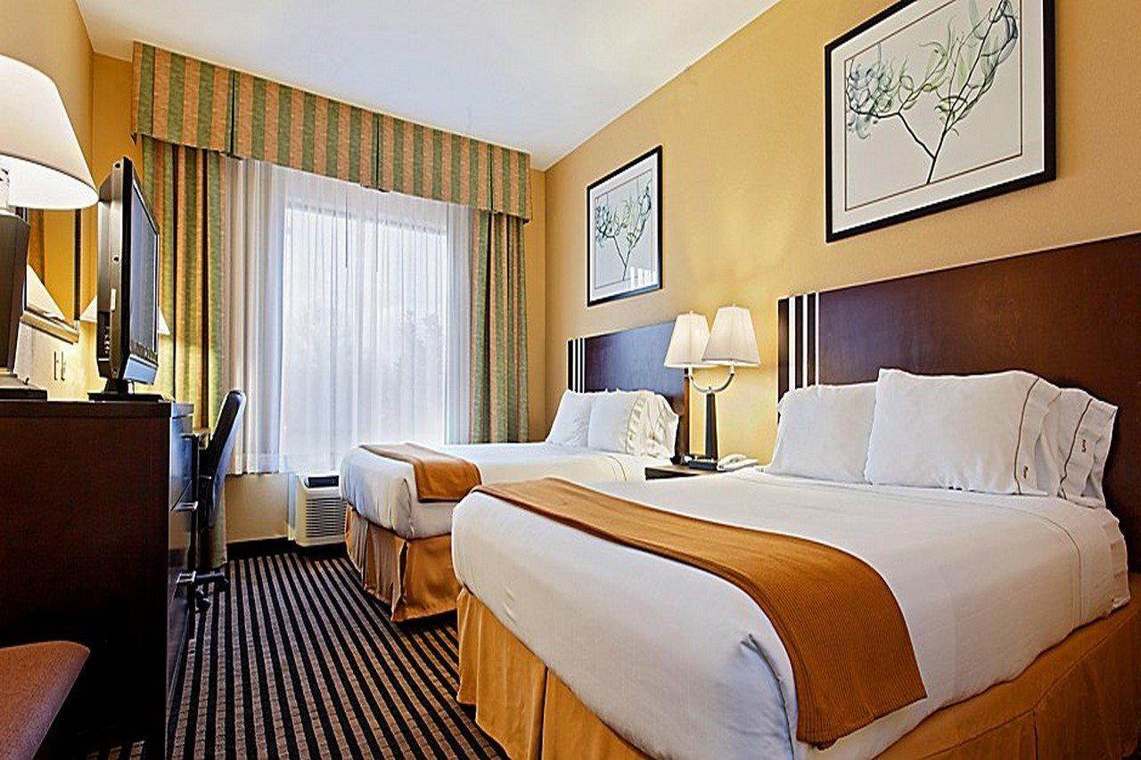 Holiday Inn Express Crockett By Ihg Exterior foto