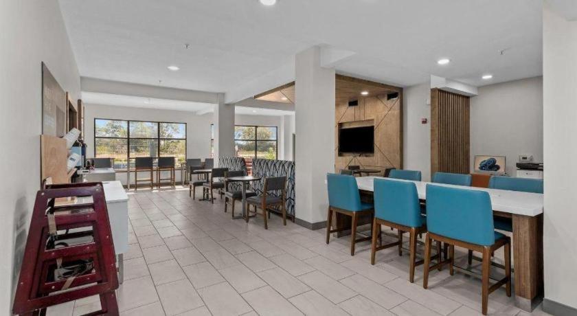 Holiday Inn Express Crockett By Ihg Exterior foto