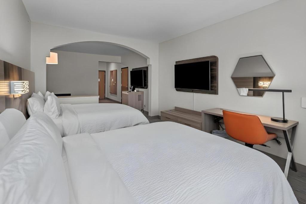 Holiday Inn Express Crockett By Ihg Exterior foto
